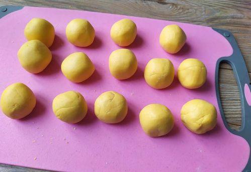 姨妈期间吃小瓜,轻松应对生理期不适”